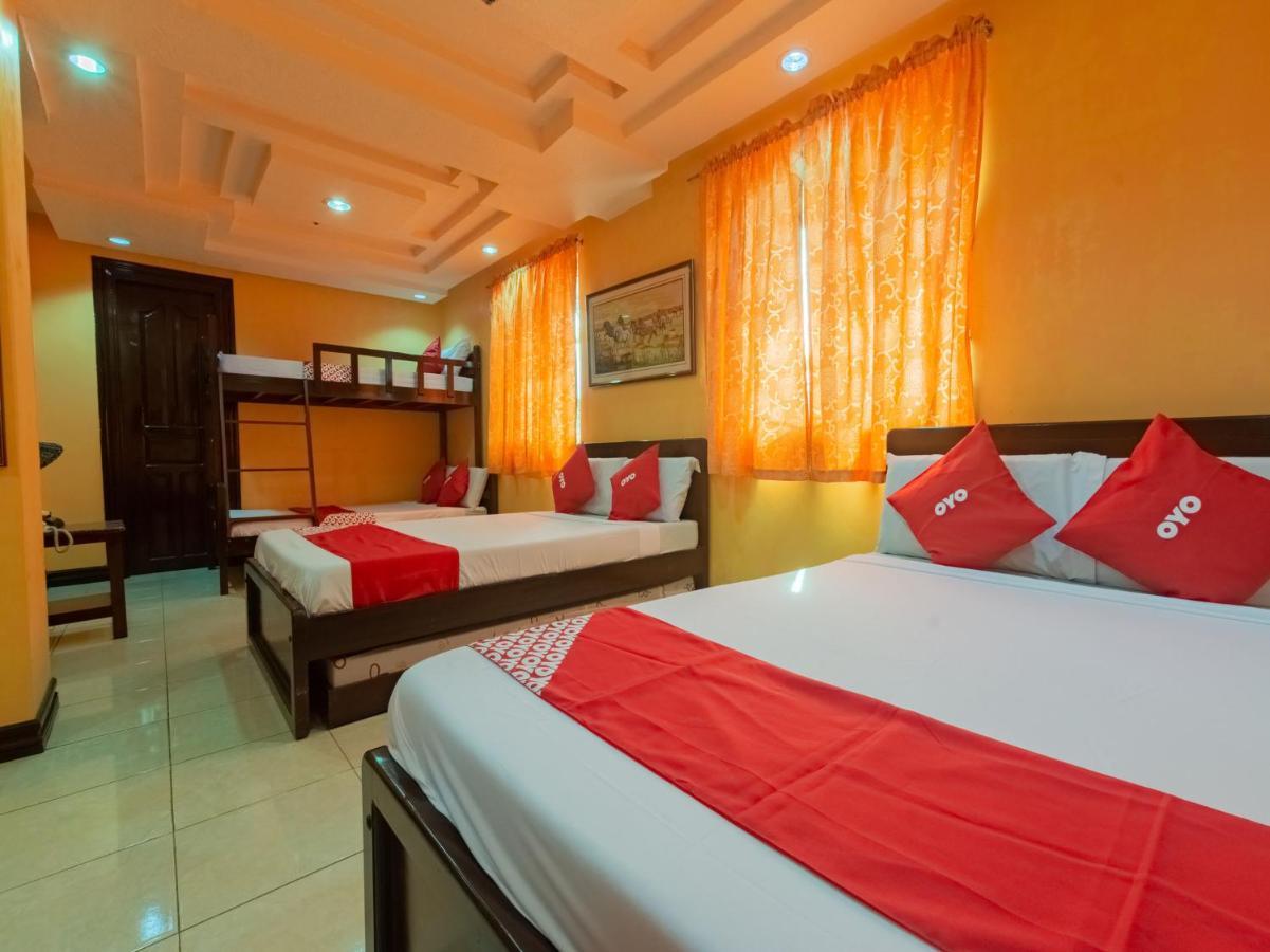 Rooms R Us - Voyagers Palace Puerto Princesa Kültér fotó