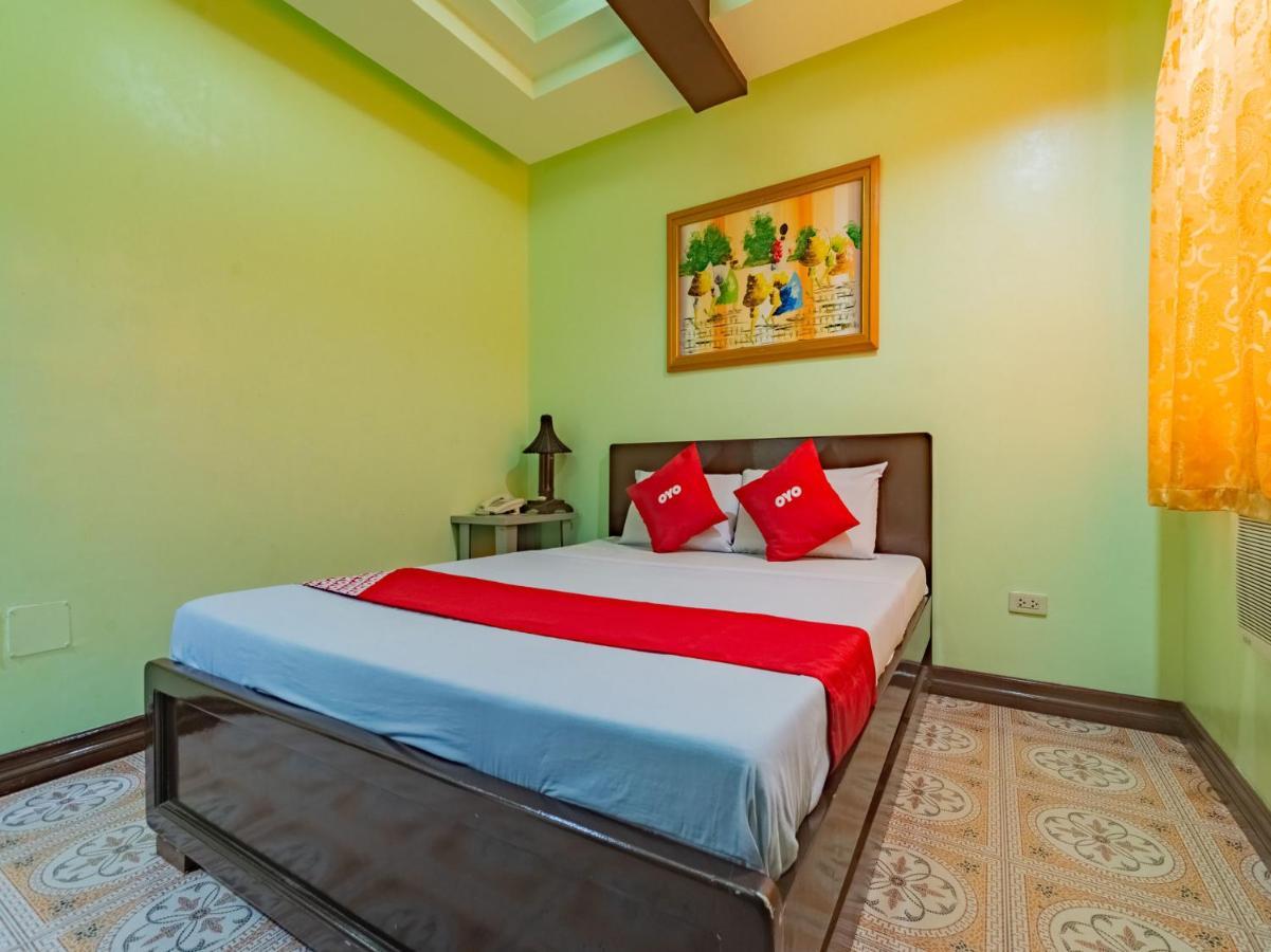 Rooms R Us - Voyagers Palace Puerto Princesa Kültér fotó