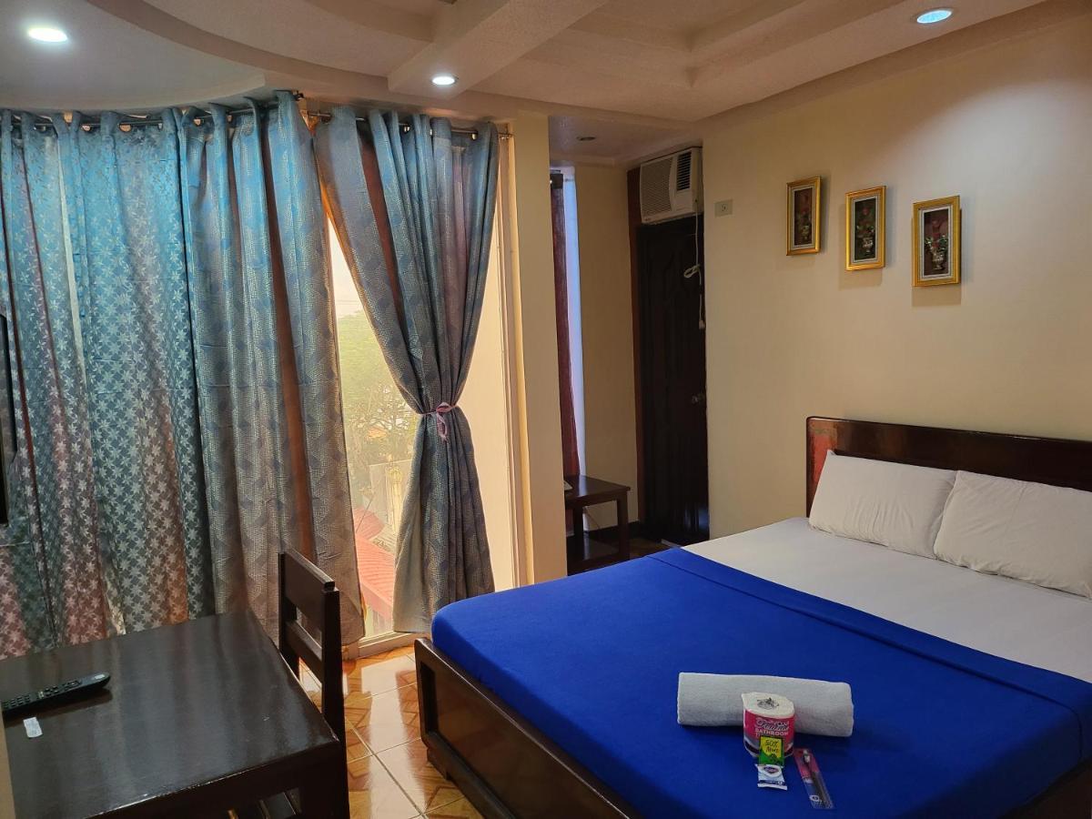 Rooms R Us - Voyagers Palace Puerto Princesa Kültér fotó
