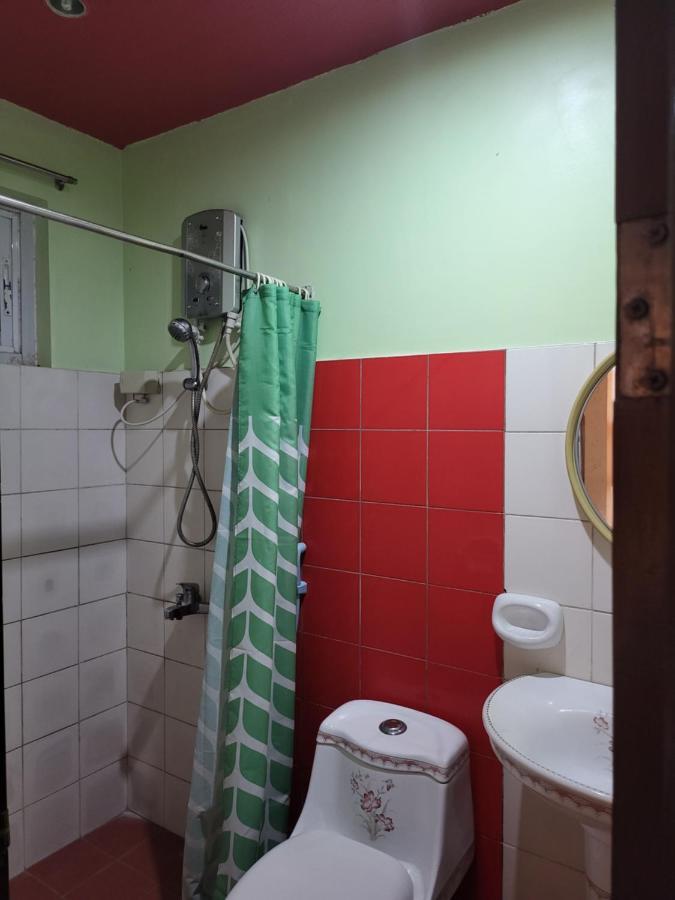 Rooms R Us - Voyagers Palace Puerto Princesa Kültér fotó